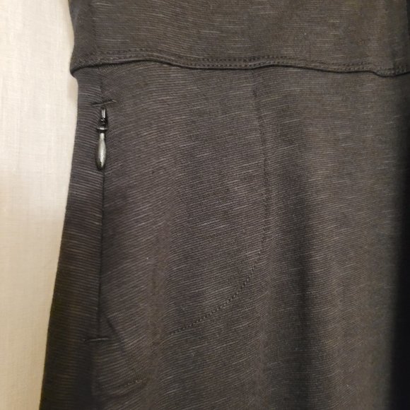 NWT Toad&Co Rosemarie Dress, Black, Size Small - Picture 4 of 6